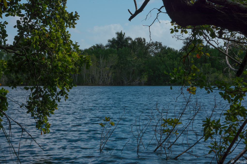 Bacalar – La laguna de los siete colores | Rhual
