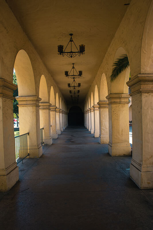 Riverside y el Silencio Místico de Joshua Tree | Rhual