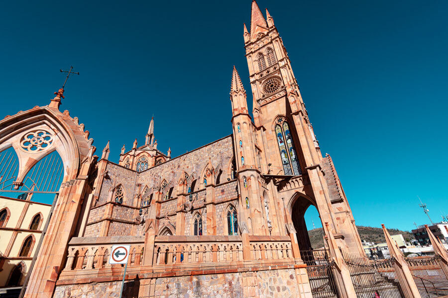 Zacatecas: Entre Minerales, Historia Viva y Arte que Resuena | Rhual